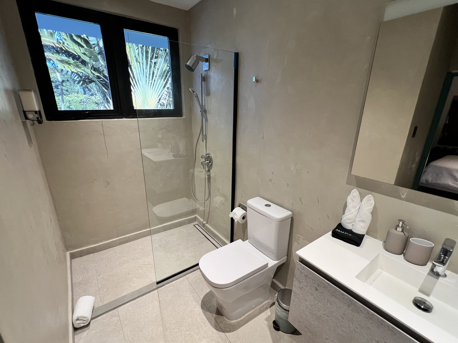 Suite Queen Jardín - baño