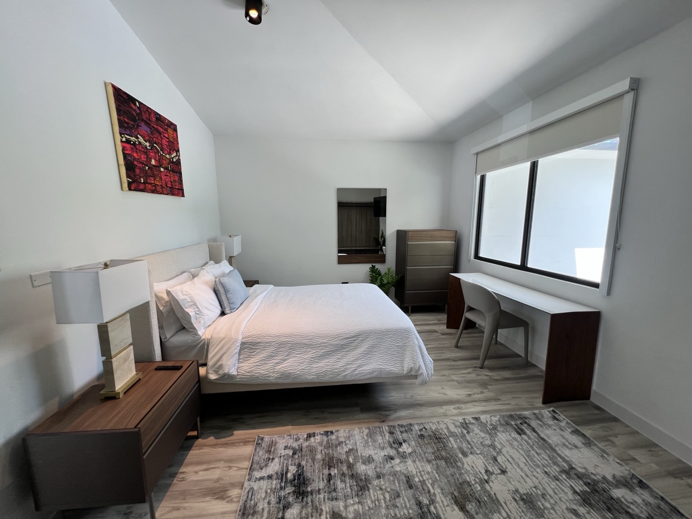Garden Queen Suite